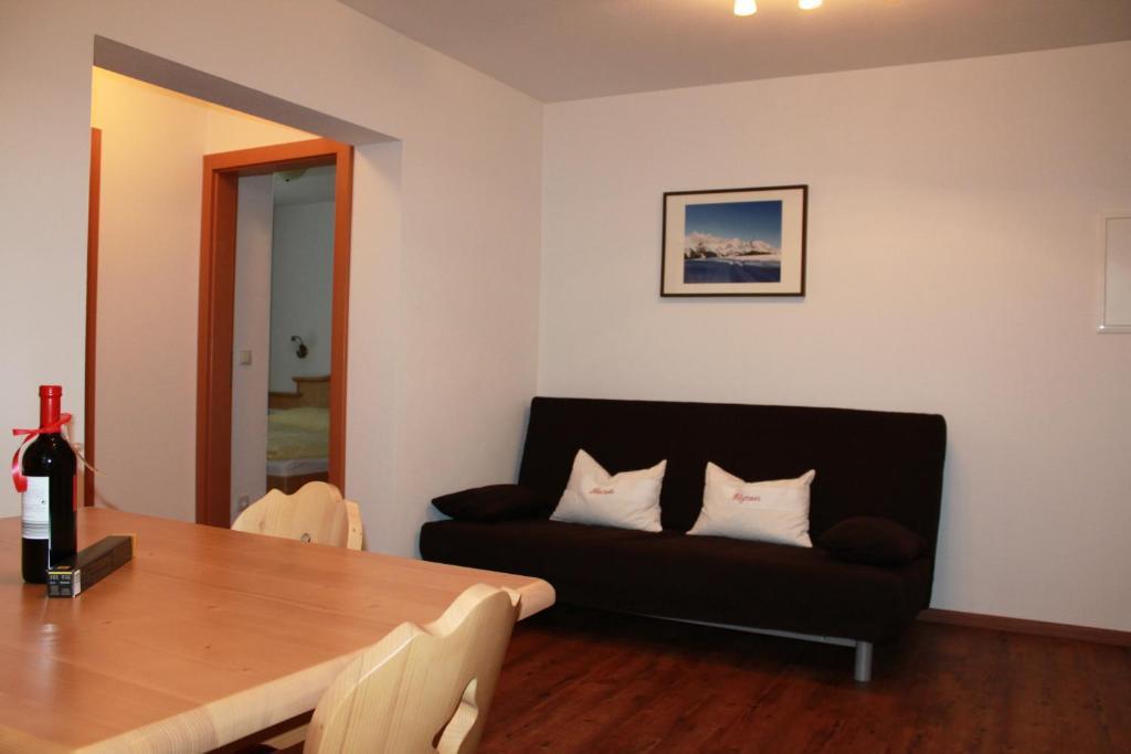 Appartements Haus Roetelstein Filzmoos Rum bild